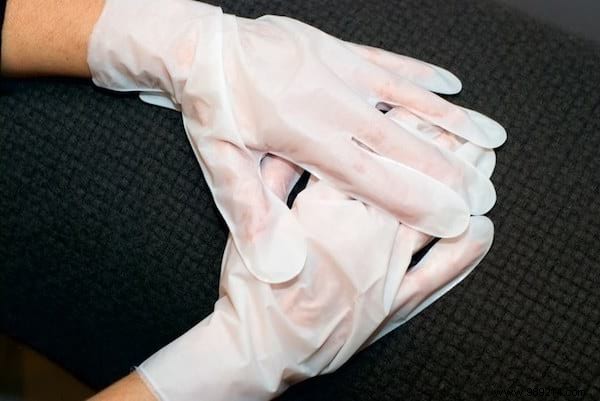 6 Time-Tested Grandmother s Remedies for Dry, Cracked Hands