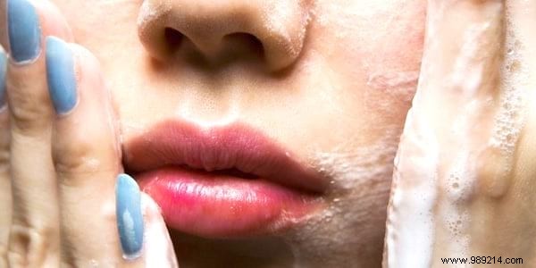 15 Common Shower Habits to Avoid for Healthier Skin and Hair