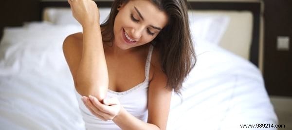 15 Common Shower Habits to Avoid for Healthier Skin and Hair