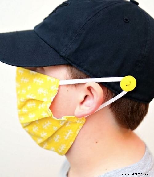 8 Proven Tips to Wear a Face Mask All Day Comfortably