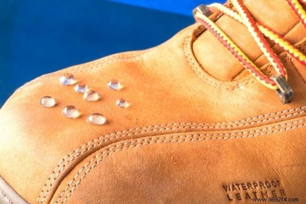 18 Podiatrist-Approved Tips to Banish Cold Feet This Winter