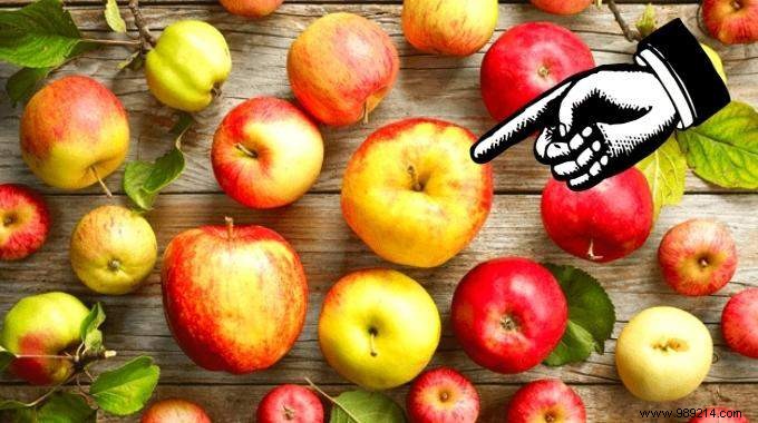 11 Science-Backed Health Benefits of Apples, According to Nutritionist Nicola Shubrook