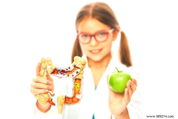 11 Science-Backed Health Benefits of Apples, According to Nutritionist Nicola Shubrook