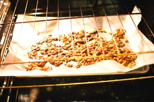 10 Science-Backed Health Benefits of Pumpkin Seeds