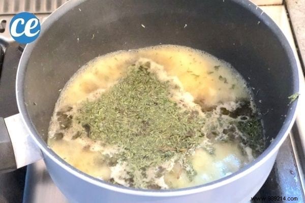 Homemade Thyme Cough Syrup: Simple Recipe for Natural Relief