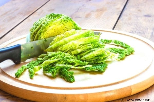 11 Time-Tested Cabbage Leaf Remedies for Everyday Ailments