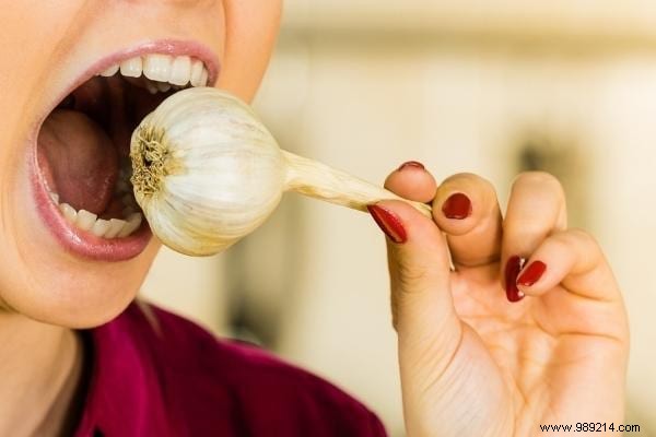 12 Expert-Backed Natural Remedies to Eliminate Vaginal Odor