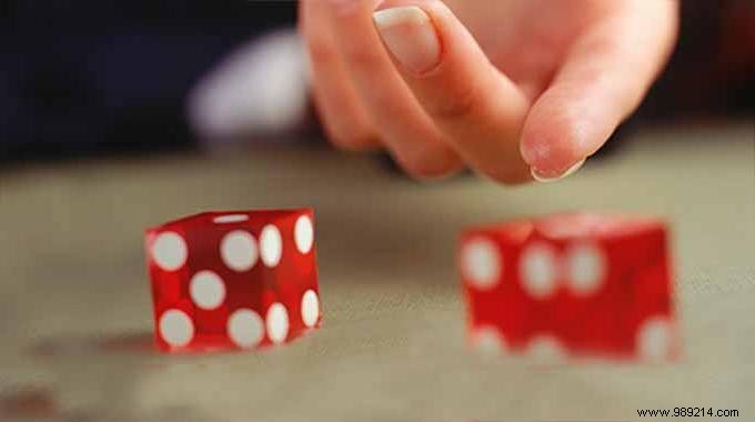 The Science-Backed Trick to Load Dice: Shift Center of Gravity for Predictable Rolls