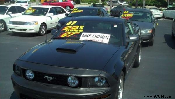 How to Inspect a Used Car: Expert Tips for Smart, Confident Buying