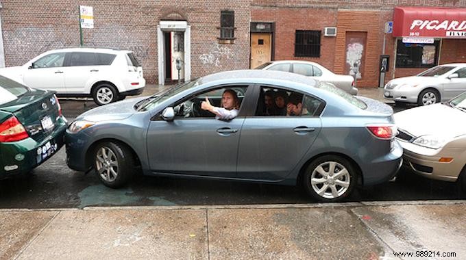 Master Parallel Parking Every Time: Pro Bus Driver s Foolproof Trick