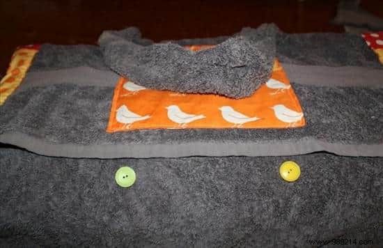 DIY Beach Towel Bag with Built-in Pillow: Easy Step-by-Step Sewing Tutorial