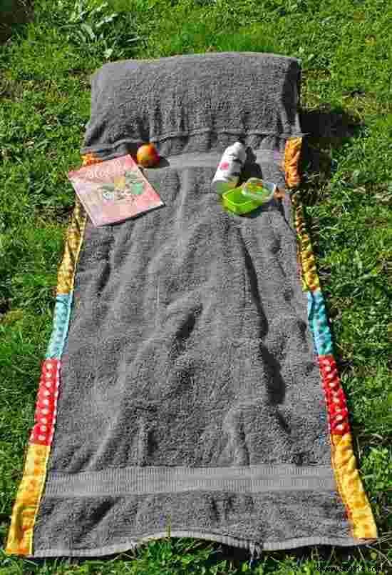 DIY Beach Towel Bag with Built-in Pillow: Easy Step-by-Step Sewing Tutorial