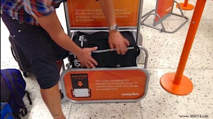 Cabin Baggage Size Limits by Airline: Avoid Extra Fees on EasyJet, Ryanair & More
