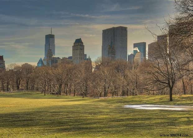 Dream vs. Reality: 19 Iconic Travel Destinations Through Real Traveler Photos