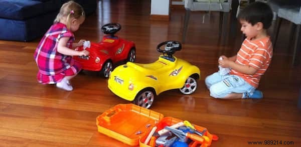 30 Must-Have Essentials Every Driver Should Keep in Their Car