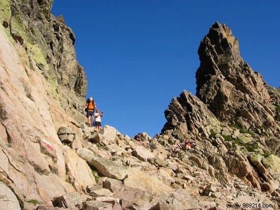 30 Legendary Bucket-List Hikes Around the World Every Adventurer Should Tackle