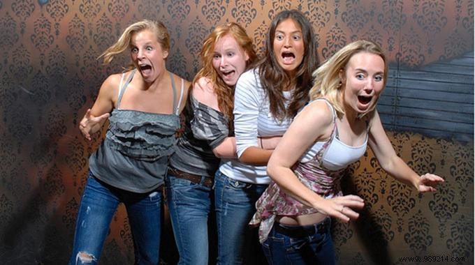 Hilarious Office Prank: Scare Your Colleagues with a Simple Cup Trick