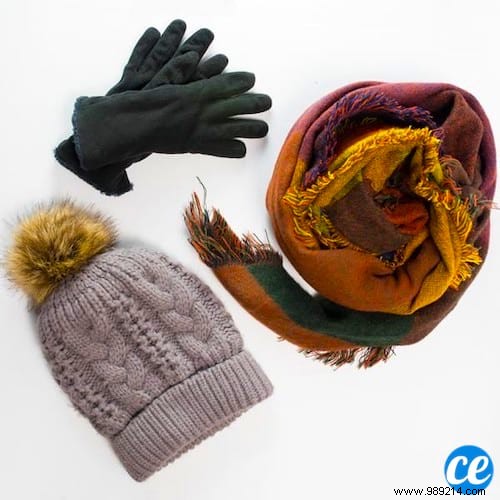 10 Essential Emergency Items to Always Keep in Your Car