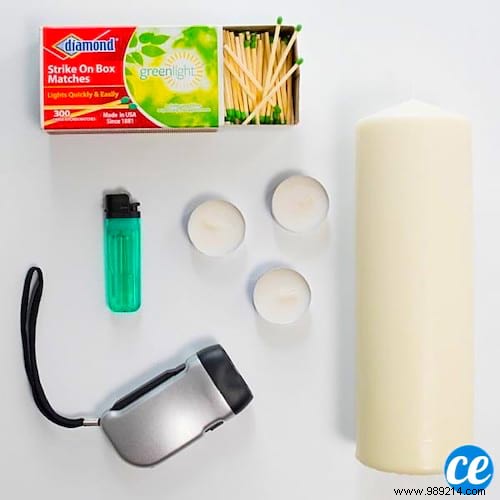 10 Essential Emergency Items to Always Keep in Your Car