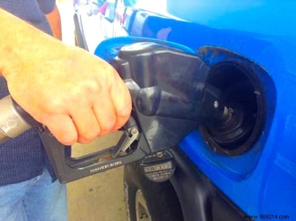 10 Essential Emergency Items to Always Keep in Your Car