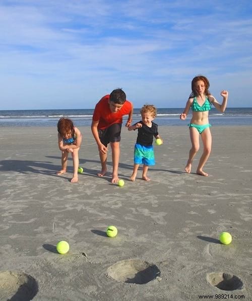 25 Expert Beach Tips and Hacks for Family Fun, Safety, and Comfort