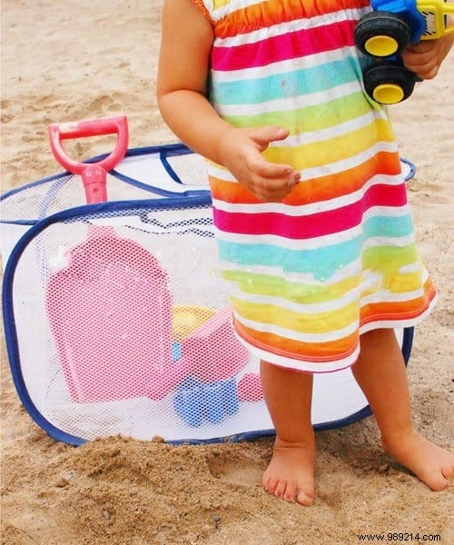 25 Expert Beach Tips and Hacks for Family Fun, Safety, and Comfort