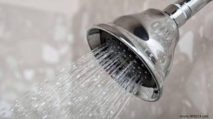 Save Water Effortlessly: The Shower Stopper Trick for Smarter Showers