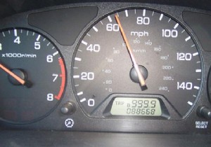 Eco-Driving Mastery: Shift Gears at Optimal RPM for Maximum Fuel Savings