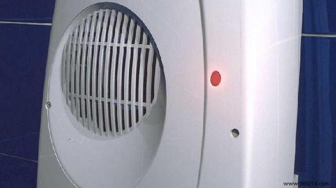 How a Small Fan Heater Warms Your Bathroom Efficiently and Saves Money This Winter
