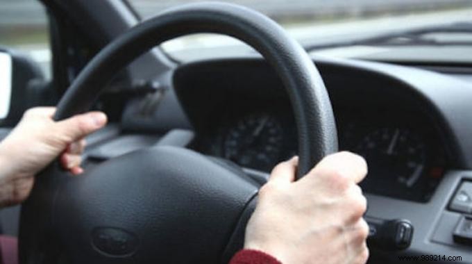 Eco-Driving Mastery: Save Up to 40% on Fuel with Smooth, Calm Driving