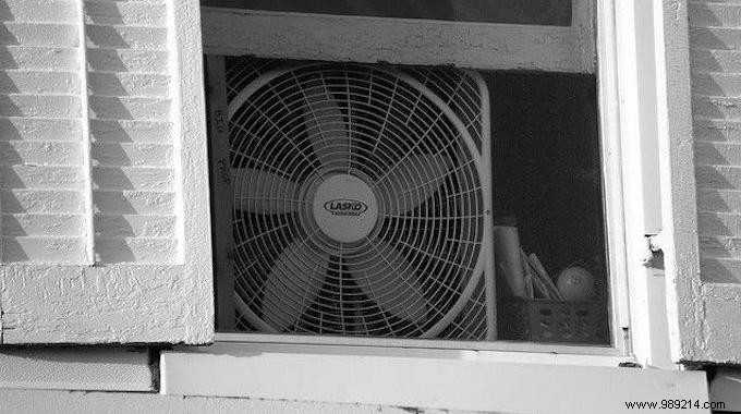 Cool Your Room Effectively at Night: Point Your Fan Out the Window