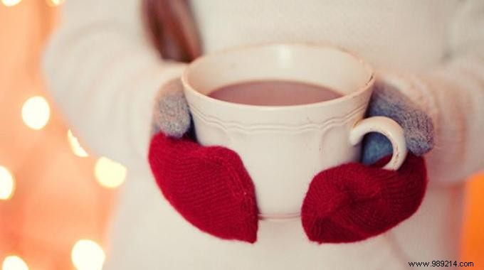 5 Proven Expert Tips to Stay Warm This Winter Without Spending a Penny