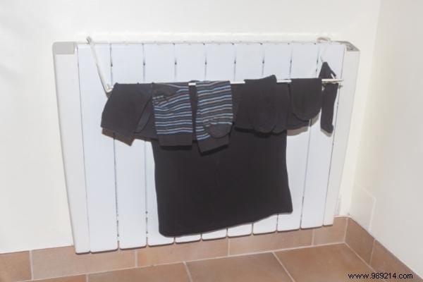 17 Bad Habits Skyrocketing Your Electricity Bills – Proven Fixes to Save €145+ Yearly