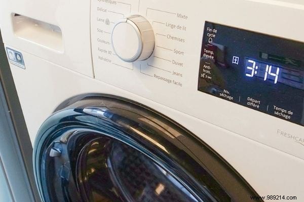 14 Household Devices to Unplug and Cut Your Electricity Bill by Up to €83 a Year