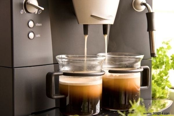 14 Household Devices to Unplug and Cut Your Electricity Bill by Up to €83 a Year