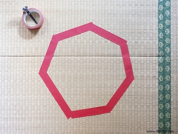 Why Do Cats Obsessively Sit in Circles? A Viral Experiment Reveals Feline Secrets