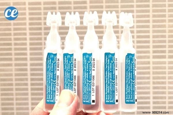 How to Clean Your Dog s Ears Naturally: Vet-Approved Saline Method