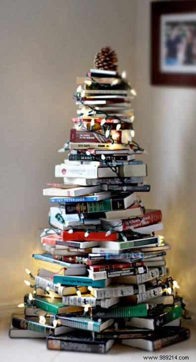 14 Creative DIY Christmas Trees on a Budget: Genius Ideas from Everyday Items