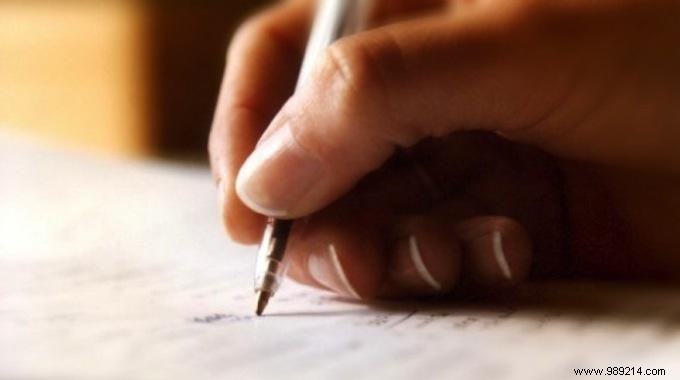 Revive a Dried-Out Ballpoint Pen with This Proven Lighter Trick