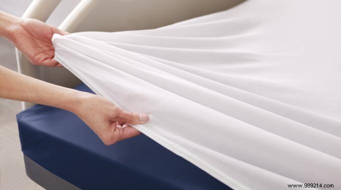 The Proven Hack to Keep Fitted Sheets from Slipping Off