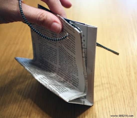 DIY Newspaper Gift Bags: Easy Step-by-Step Tutorial for Eco-Friendly Wrapping
