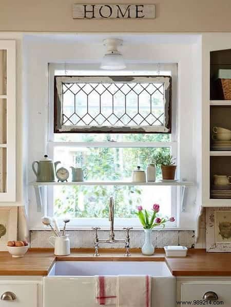 11 Creative Ways to Upcycle Old Windows into Stunning Home Decor