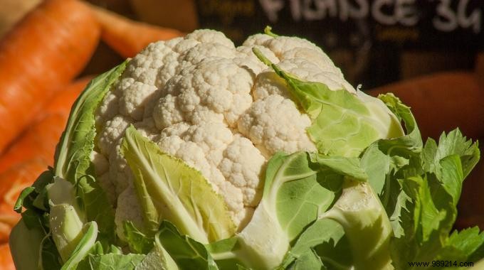 April s Freshest Seasonal Fruits and Vegetables: A Buyer s Guide