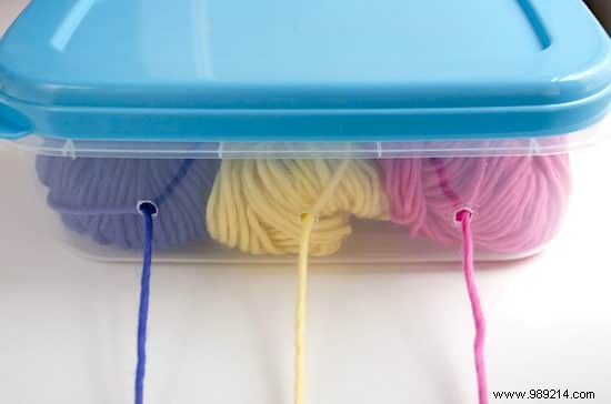 DIY Yarn Organizer: Keep Knitting Balls Tidy and Tangled-Free with This Simple Hack