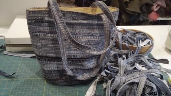 54 Genius DIY Ways to Upcycle Old Jeans: Proven Tutorials from a Crafting Expert