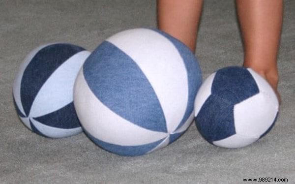 54 Genius DIY Ways to Upcycle Old Jeans: Proven Tutorials from a Crafting Expert