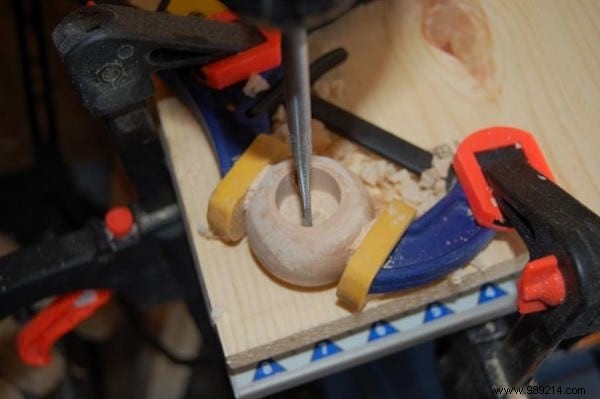 DIY Time-Out Stool with Built-In Hourglass: Simple Step-by-Step Guide for Parents