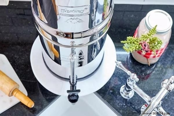 How to Make Mineral Water at Home: Proven, Eco-Friendly Methods to Ditch Bottled Water