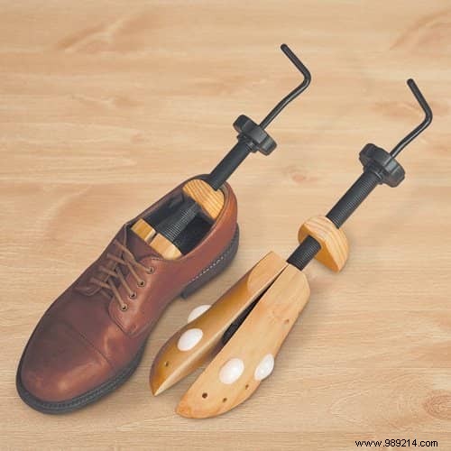 12 Proven Home Hacks to Stretch Tight Leather Shoes Effortlessly