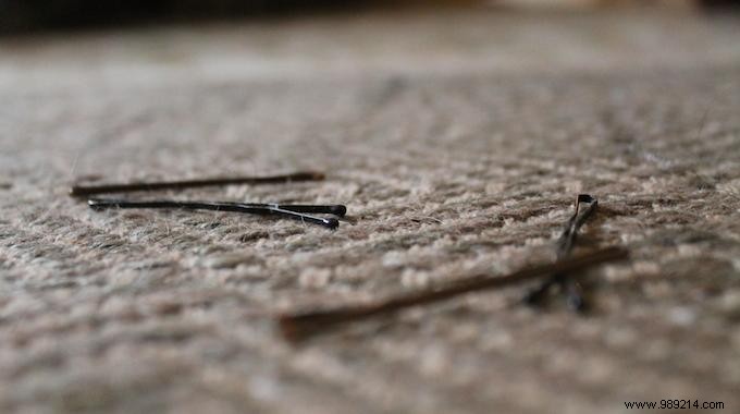Genius Hack: Store Bobby Pins in an Empty Tic Tac Box and Never Lose Them Again
